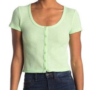 ELODIE Waffle Knit Short Sleeve Button-Up Crop Top in size S